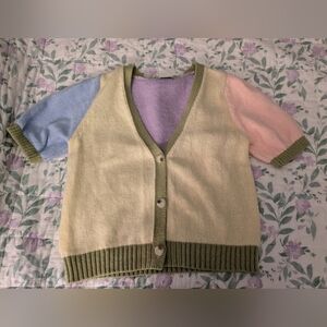 SO Small Pastel Colorblock Balloon Short Sleeve V Neck Knit Cardigan